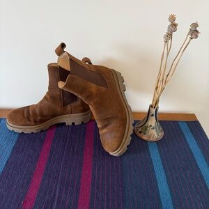 Banana Republic Brown Suede Chelsea Lug Sole Boots